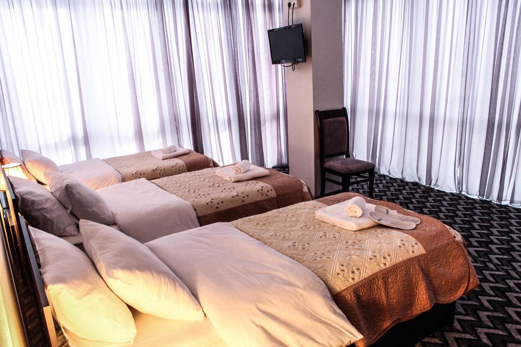 Royal Georgia Hotel Tbilisi Bilik gambar