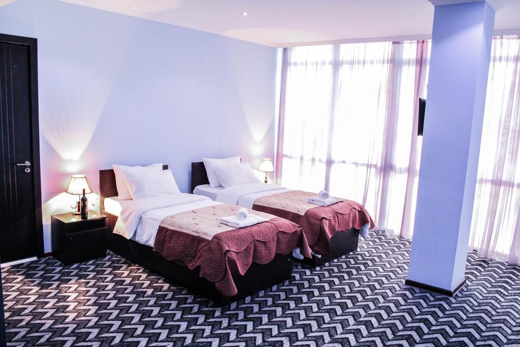 Royal Georgia Hotel Tbilisi Bilik gambar